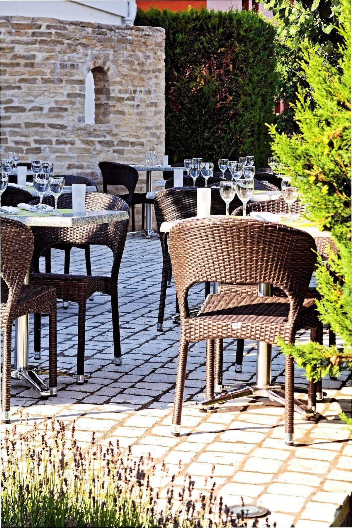 Logis Hotel Restaurant Des Chateaux Азе-ле-Ридо Экстерьер фото